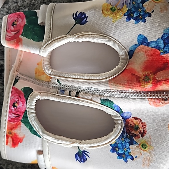 HydroJug sleeve - Picture 4 of 5